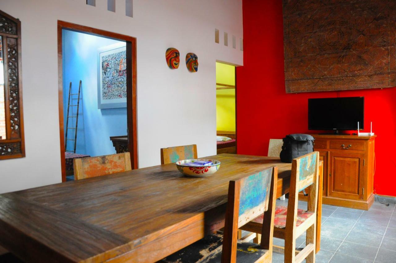 Villa Buddha Malioboro Джокьякарта Экстерьер фото
